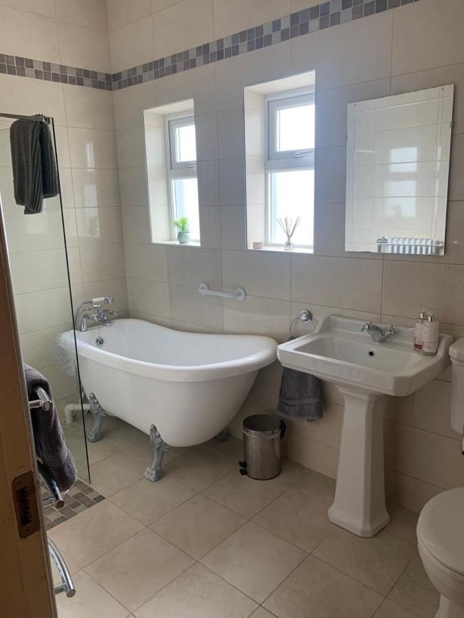 Wild Atlantic Way Cottage Dooagh Luaran gambar