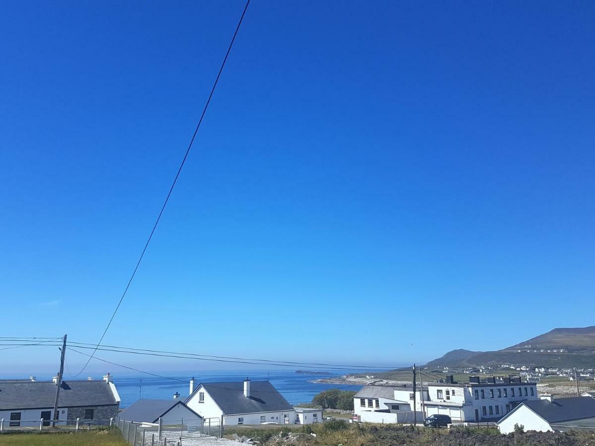 Wild Atlantic Way Cottage Dooagh Luaran gambar